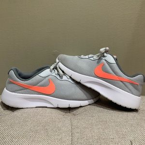 Nike Young girl shoes